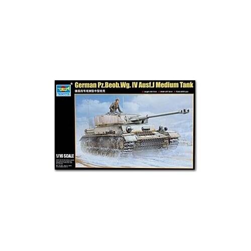 Trumpeter 1/35 scale model 00922 4 command chariot type J (1:16)