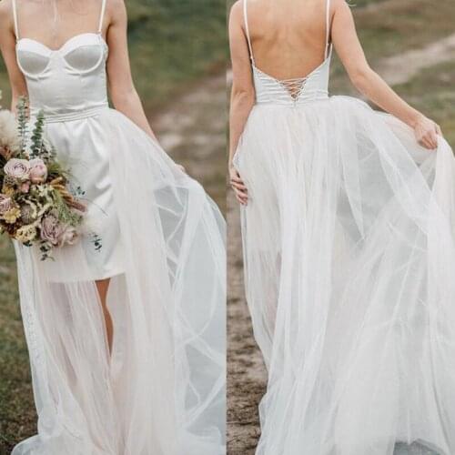 Trendy and popular China mini stylish simple white tulle beach Wedding Dresses with thin strap and gauze