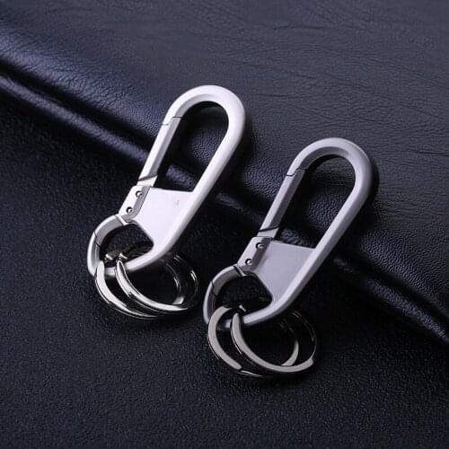 Exquisite Car Chrome Keychain Mens Simple Waist Metal Keychain Keychain for Audi A3 A4 A5 C5 C6 8L 8P B6 B7 B8 C6 RS3 Q3 Q7 TT