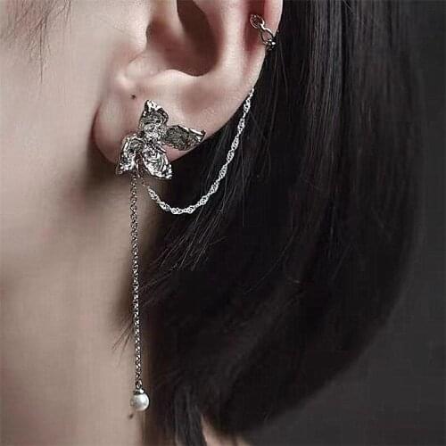 1PCS Hip Hop Butterfly Pearl Stud Earrings Punk Long Tassel Twist Clip Earrings For Women Unusual Charms Silver Color Earrings