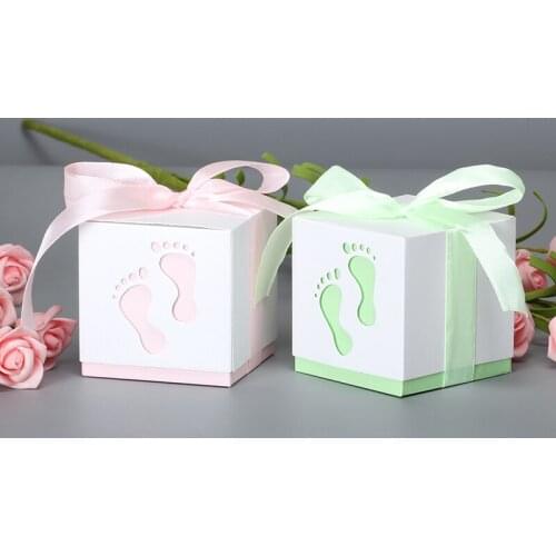 5pcs/lots Baby Feet Shape Boxes Candy Bar Sweet Candy Cookie Packaging Box with White Tag Ribbon New Year Christmas Gift