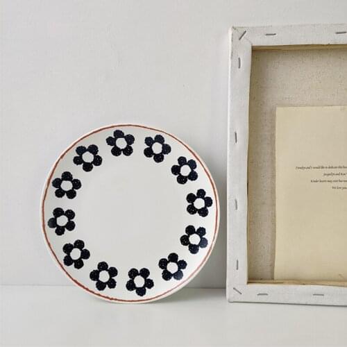 Cute Flower Ceramic Cake Plate Plateau Round Hand Painted Dessert Tableware for Afternoon Tea Steak Fruit Salad Plate Tableware