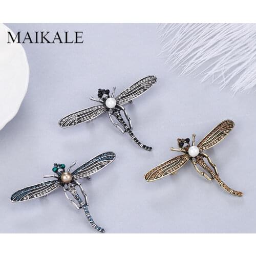 MAIKALE Vintage Crystal Dragonfly Brooch Pins Pearl Rhinestone Insect Brooches for Women Girls Bag Accessories Metal Broche Gift