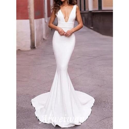 Mermaid / Trumpet Wedding Dresses Plunging Neck Sweep / Brush Train Stretch Satin Sleeveless Sexy Plus Size with Draping 2021