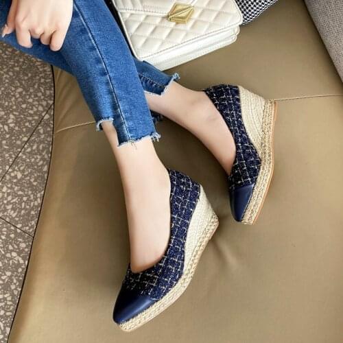 2021 Womens Espadrilles Wedges Shoes New Sandals Straw Weave Shoes Womens Fashion Pointed 7CM High Heels Thick Bottom Straw