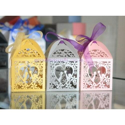 Personalized wedding sweet box cake shape! laser cut bride and groom wedding cupcake favor boxes for wedding cake decoration