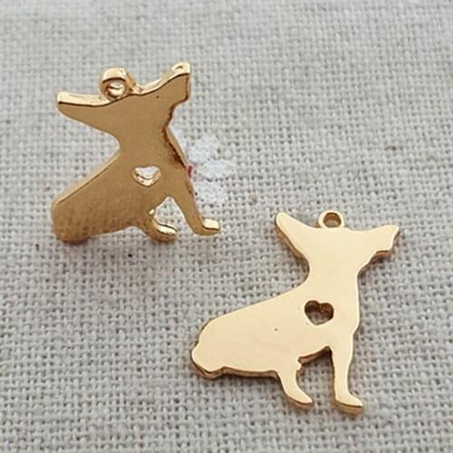 RONGQING 20pcs/lot 16*20MM Chihuahua Dog Pendant Pet Animal Charms for Necklace Accessories