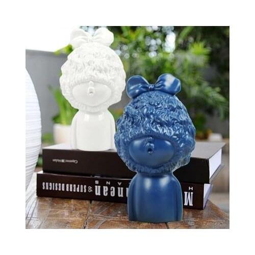 European childrens character avatar statue crafts, creative birthday gifts, home desktop decoration supplies, office small orna