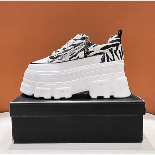 Canvas Women Shoes 2021 Chunky Sneakers Fashion High Heel 6cm Breathable Casual Ladies Trainers Women Platform Basket Femme