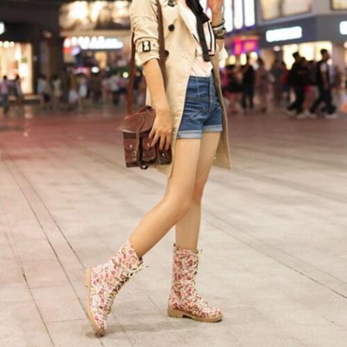 New Plus Size Women Boots Colorful Printed Retro Ethnic Style Boots Ladies Lace Up Flat Shoes Medium Tube Fashion Footwear