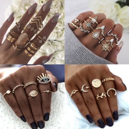 Bohemian Gold Color Metal Rings Set for Women Vintage Stacking Crystal Star Geometric Knuckle Ring Party Wedding Jewelry Gift