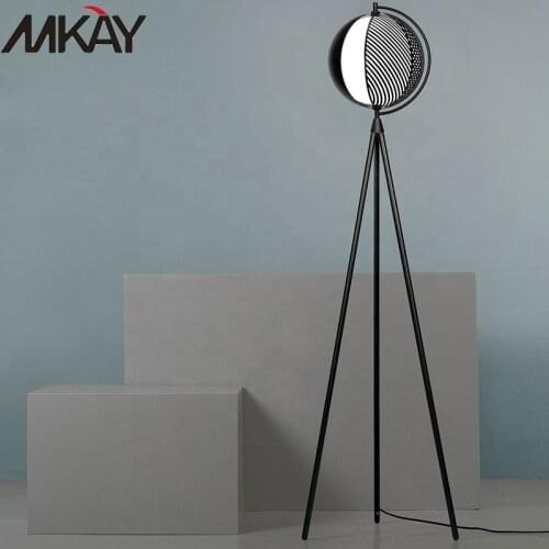 Modern Iron Tripod Floor Lamp Standard Lamp For Home Hotel Oem Odm lambader