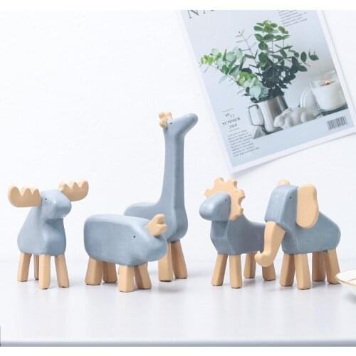 Nordic Style Resin Cute Lion Elephant Christmas Elk Animal Figurines Micro Crafts Home Decoration Accessories For Livingroom