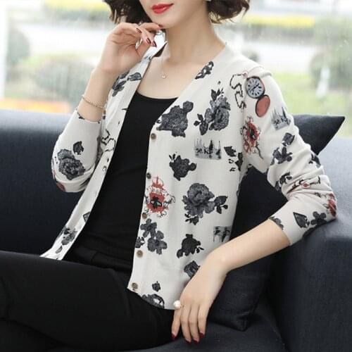 Female cardigan 2020 Spring Print sweater cardigan Ladies V-neck Long Sleeve Loose Slim Cardigan buttons for women soft Coat