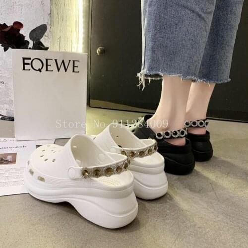 Sandals Flat Platform Drill Holes Women Shoes Rhinestone Chain Nurse Beach Rain Slippers Fashion Breathable Couple sandals
