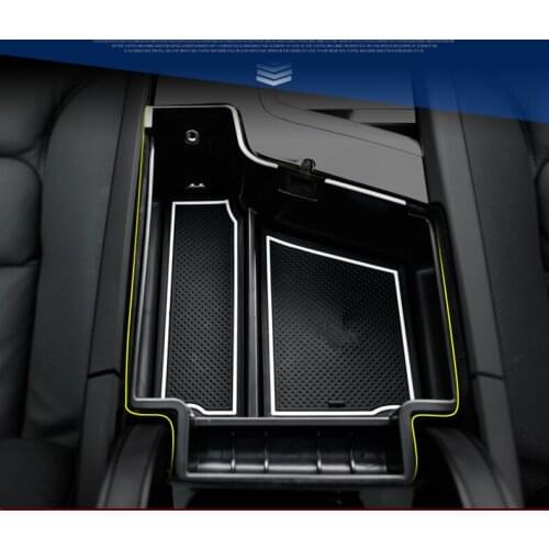 Suitable for Volvo 2017-2019 s90/2015-2019 xc90 modified door handle storage box new 2019 Volvo xc60 armrest box v90cc s60 v60