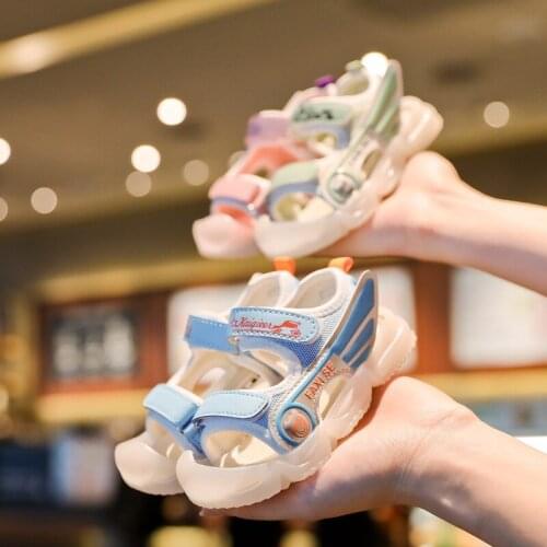 Childrens summer sandals boys shoes sandals girls shoes cute cartoon Mickey shoes slippers beach shoes non-slip wear-res