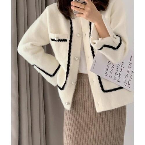 Winter Short Jacket Coat Women White Mink Long Sleeve Patchwork Pearl Buttons Pocket Warm Outwear Vintage Elegant