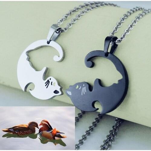 Stainless steel hug cat stitching pendant necklace couple fashion jewelry