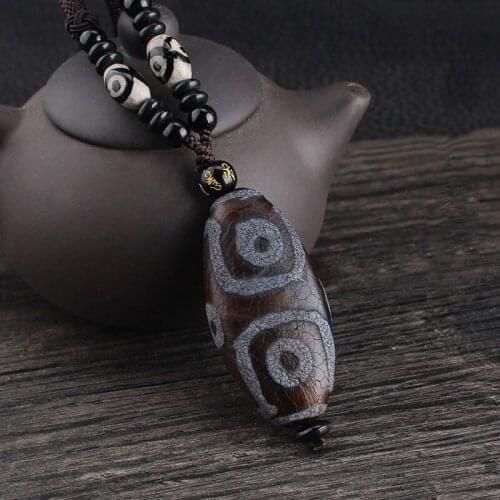 Vintage Natural Stone Flat Big Old Tibet Dzi Beads Pendant Necklace Mantra Sign Buddha Toem Necklace Unisex Ethnic Jewel