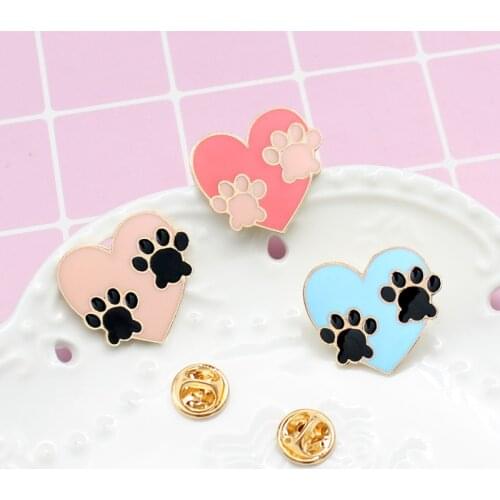 Cute Cartoon Heart Animal Footprint Brooch Blue Red Pink Enamel Cat Claw Dog Claw Pin Personality Creative Clothing Badge Gifts