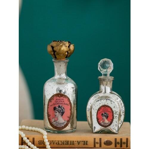 Glass Perfume Bottle Creative Decoration Of Vintage With Brass Lid Gifts For Female Friends Fragrance Container Birthday Present