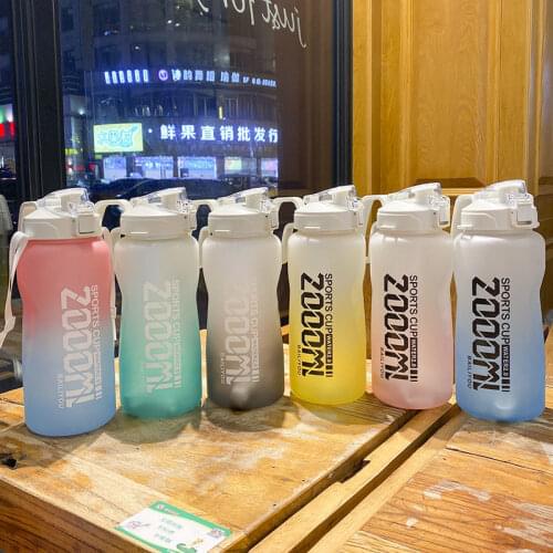 New Quality 2L 64oz Leakproof Tritran BPA Free Water Bottle with Motivational Time Marker Flip-Flop To Ensure Drink Enough Daily