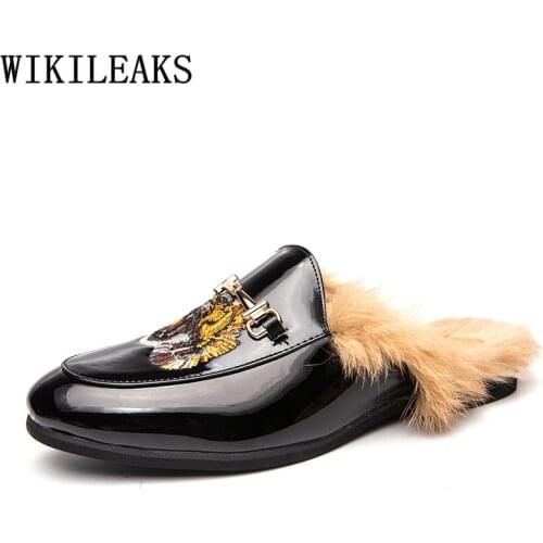 Designer Slippers Men Fur Mules Coiffeur Patent Leather Slippers Men Half Shoes for Men Slippers Luxury Homens Sapatos Casuais