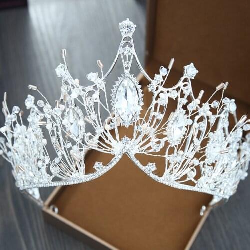 2018 New High-end Crown Sweet Princess Atmospheric Pearl Headdress