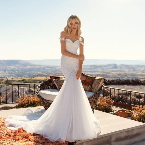 Eightree Boho Mermaid Lace Wedding Dresses Simple Off the Shoulder White Bohemian Applique Bridal Gowns Long Beach Bride Dress