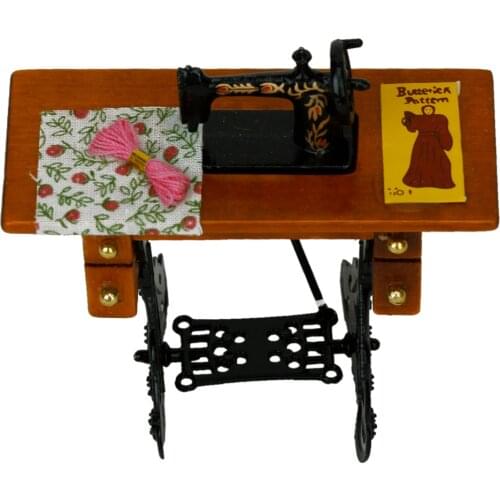 Metal Miniature Retro Sewing Machine Set for 1 / 12 Dolls