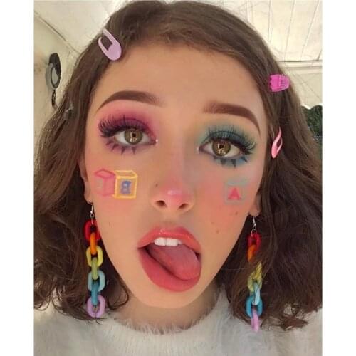 Premium New Ins Macarons Retro Rainbow Buckle Acrylic Long chain Judi Fun Cool Dangle Earrings for Girls Women Qualitied Jewelry