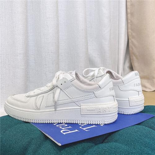 Wuaipin Men's White Sneakers