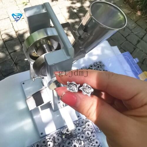 NO.11 manual T0/1.5T Machine press tool dies