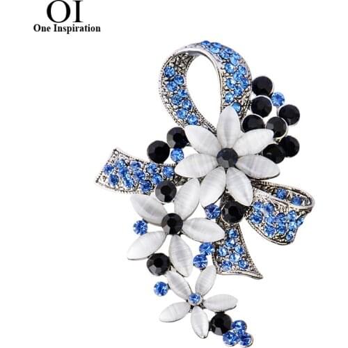 OI Vintage Antique Silver Color Flowers Brooches For Women Full Crystal With Opals Brooch Pins Clothes Dress Clips Corsages