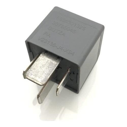 For Mercedes-Benz 4RA 007 793-11 HELLA A0025428819 12V 70A Automotive relay