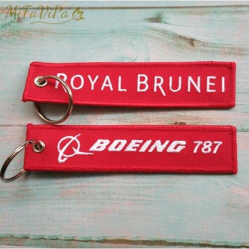 MiFaViPa 2 PCS Chaveiro Side A Royal Brunei Side B Boeing 787 Key Chains Embroidery llavero for Aviation Lover Fashion Trinkets