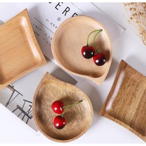 Creative Small Wooden Dish Japanese Irregular Dishes Wooden Dessert Plate Nut Plate