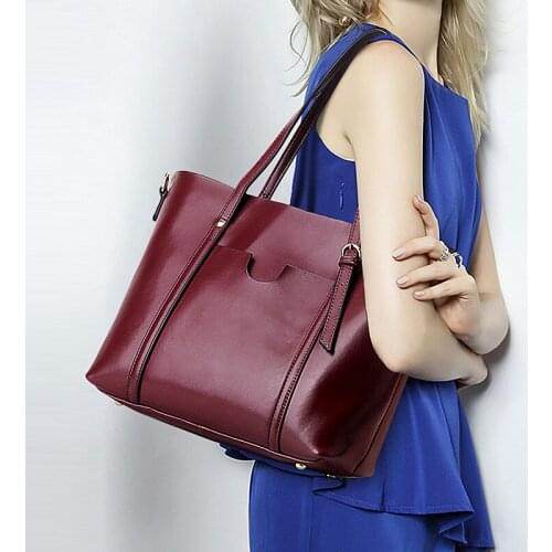 Womens Shoulder bags Oil Wax Genuine Leather Handbag Lady Messenger bags Brand High-grade Cowhide Womens bag Casual Tote 2020