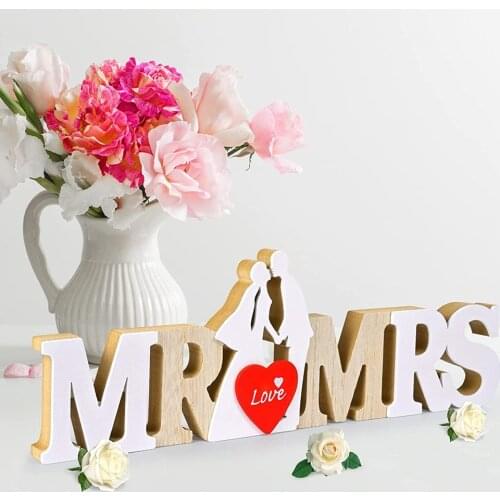 Large Wooden Mr & Mrs Sign Letters Ornament Wedding Decoration for Reception Ceremony Party Table Top Dinner Decoration