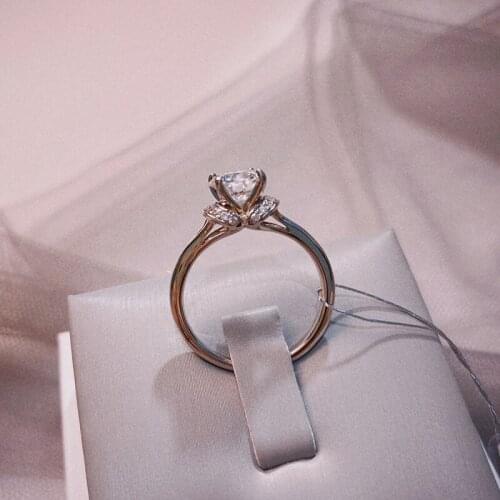 925 silver Moissanite ring Beloved ring 4 claws Engagement Anniversary Ring 1ct DF color round excellent cut