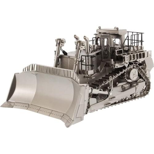 DM85252 1:50 Cat D11T Track-Type Tractor Dozer - Matte Silver Plated Commemorative Series toy