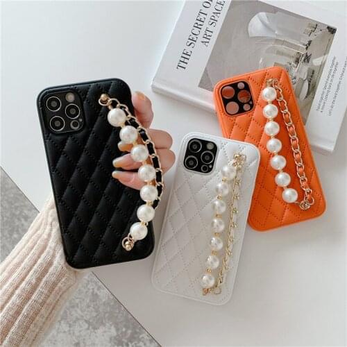 Luxury Brand Pearl Metal bracelet Chain Leather Phone Case For iphone 12 Mini 11 Pro X XR XS Max 7 8 Plus SE 2020 Soft Cover