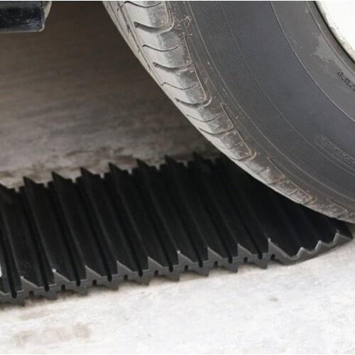 Auto Snow Chains Car Snow Mud Tire Traction Mat Wheel Chain Non-slip Anti Slip Grip Tracks Tools For Toyota SUV Jeep Truck