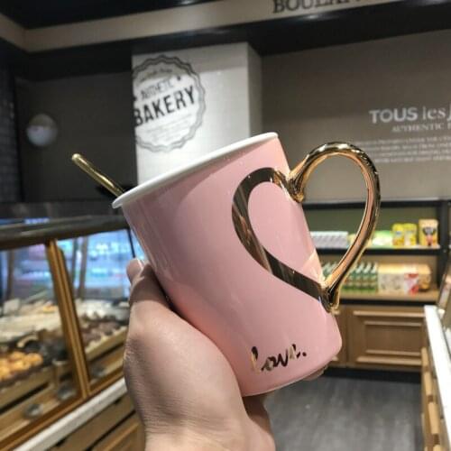 Creative Love Coffee Mug Womens Ceramic Cup With Spoon Household Oatmeal Breakfast Water Cup