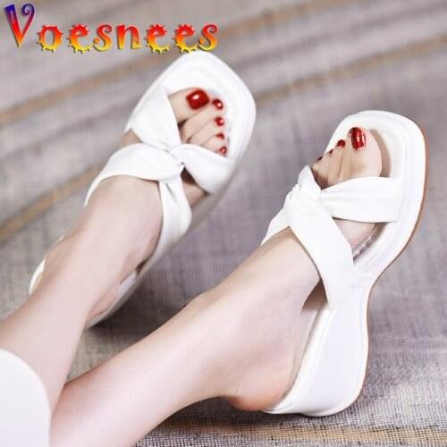 Korean Style Simple White Square Head Platform Slippers Walk Show Wedges All-Match Women Shoe Sweet Wedding High Heels Sandals