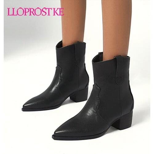 Lloprost ke Pointed toe Woman Ankle Boots Faux Suede Chelsea Boots Platform Shoes Slip On Autumn Winter Dress Party Shoes