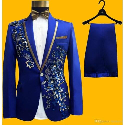 New Designs Blue Men Suit 2 Pieces Lace Sequins Slim Fit Plus Size Prom Dress Suit Notch Lapel Wedding Tuxedos (Jacket+Pants+Bow