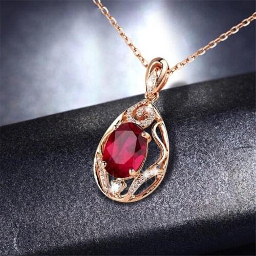 New Arrival Girls Crystal Red Oval Pendant Necklace Women Jewelry Trendy Rose Gold Female Hollow Flower Necklace Girls Clavicle