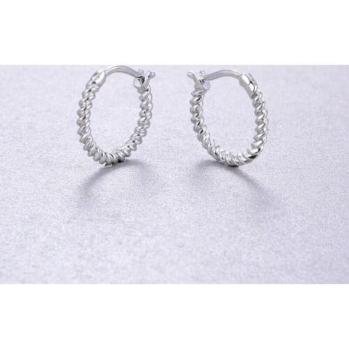 High Jewelry S925 Sterling Silver Small Spiral Earrings New High-end Fashion Hot Sale Retro Earrings for Women